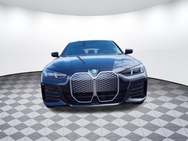 2025 BMW i4 eDrive40