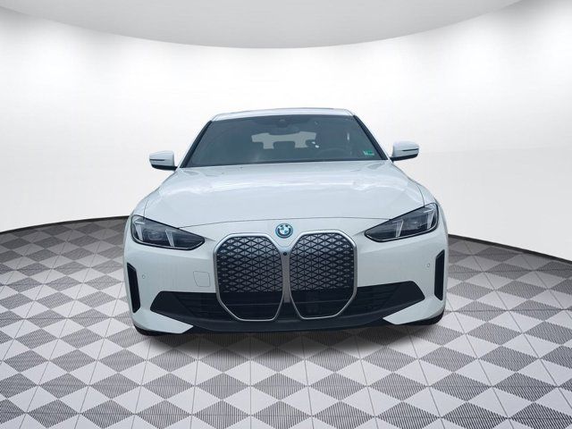 2025 BMW i4 eDrive40