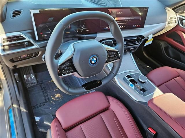 2025 BMW i4 eDrive40