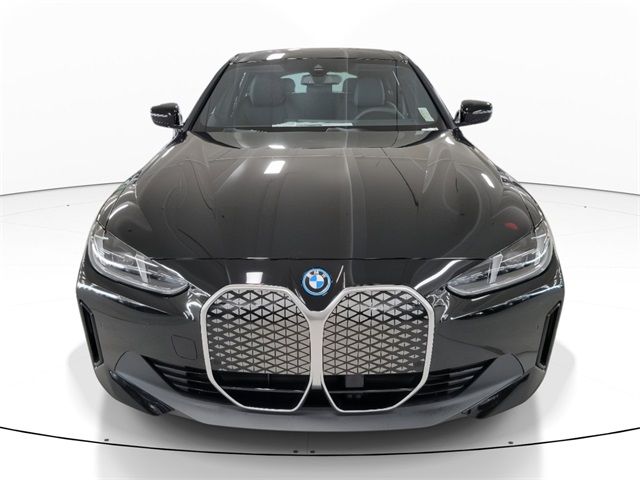 2025 BMW i4 eDrive40