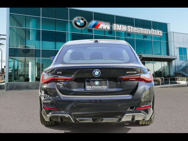 2025 BMW i4 eDrive40