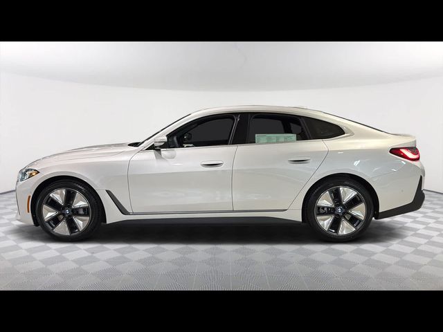 2025 BMW i4 eDrive40