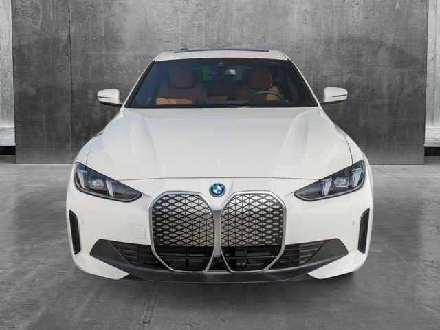 2025 BMW i4 eDrive40