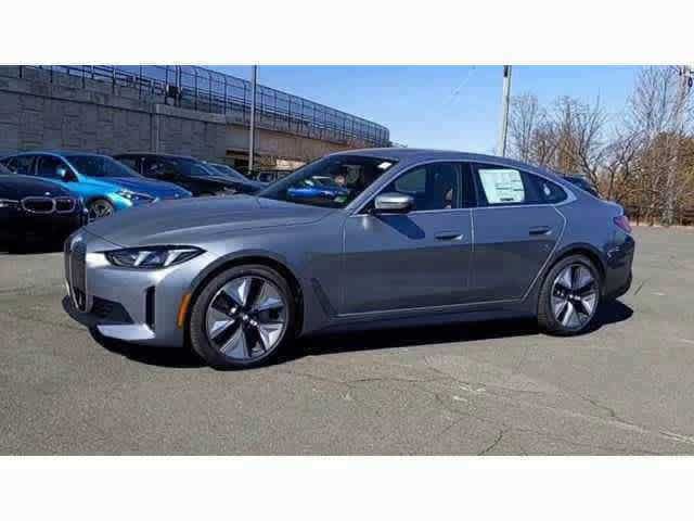 2025 BMW i4 eDrive40