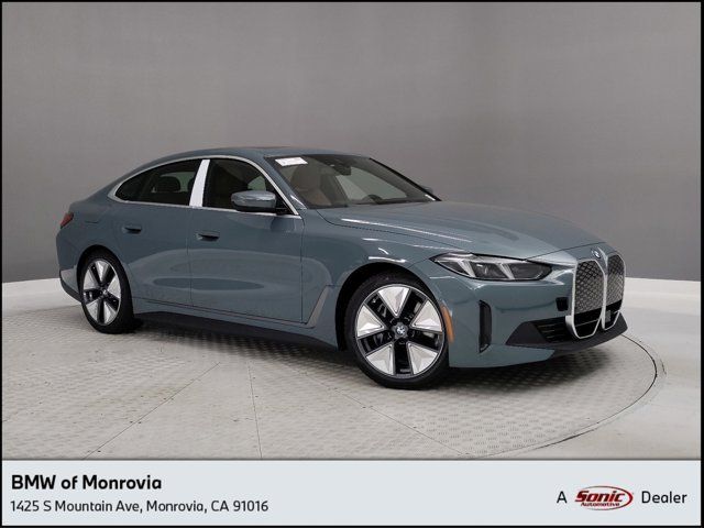 2025 BMW i4 eDrive40