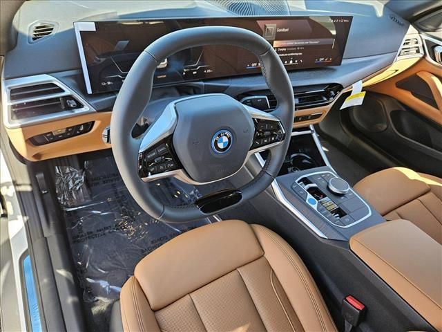 2025 BMW i4 eDrive40