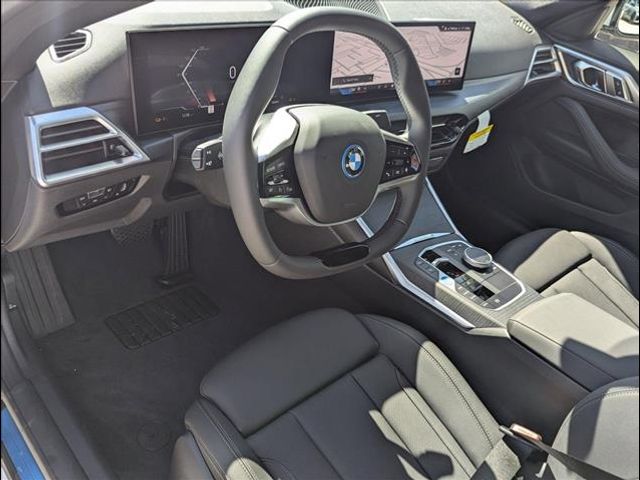 2025 BMW i4 eDrive40