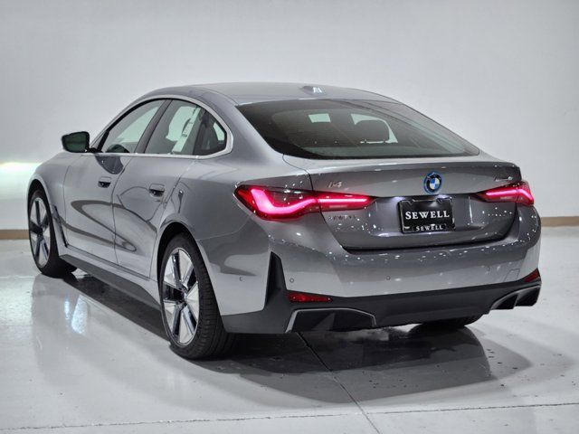 2025 BMW i4 eDrive40