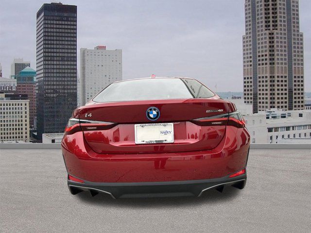 2025 BMW i4 eDrive40