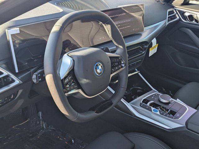 2025 BMW i4 eDrive40