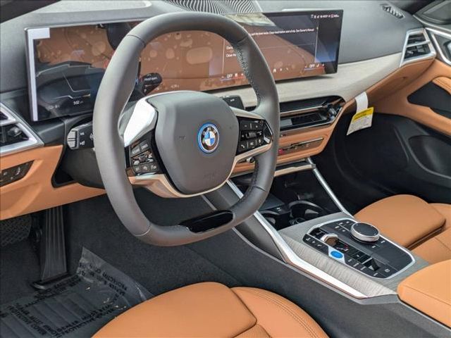 2025 BMW i4 eDrive40