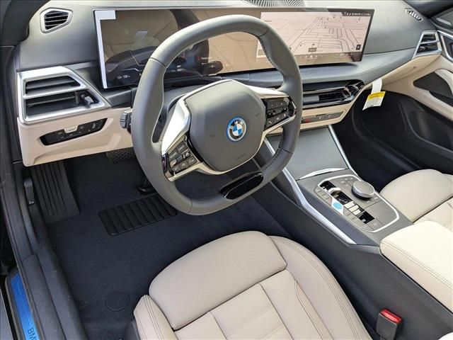 2025 BMW i4 eDrive40