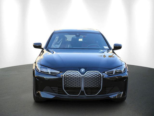 2025 BMW i4 eDrive40