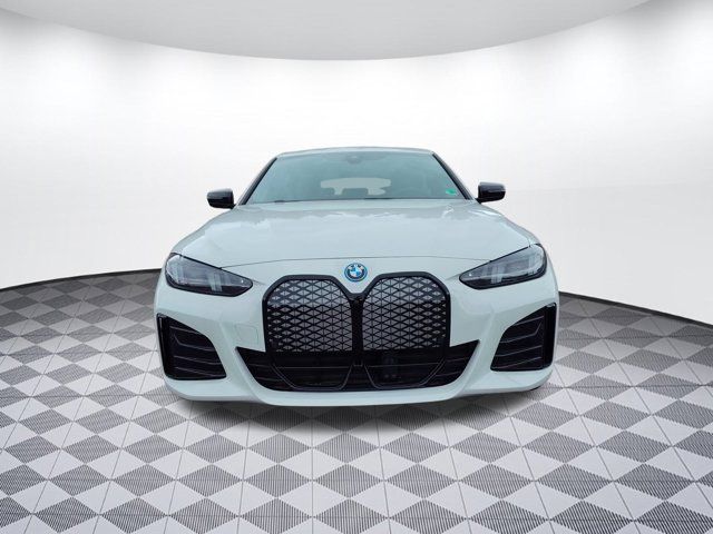 2025 BMW i4 eDrive40