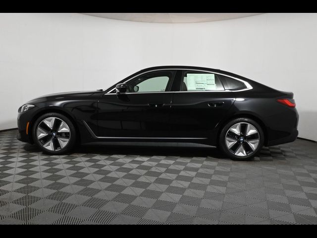 2025 BMW i4 eDrive40