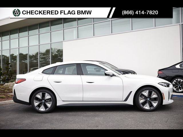 2025 BMW i4 eDrive40