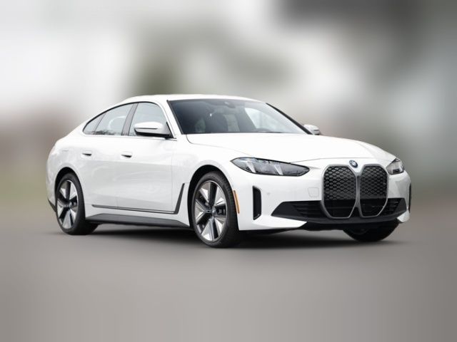 2025 BMW i4 eDrive40