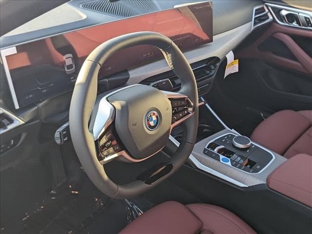 2025 BMW i4 eDrive40