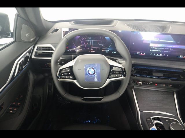 2025 BMW i4 eDrive40