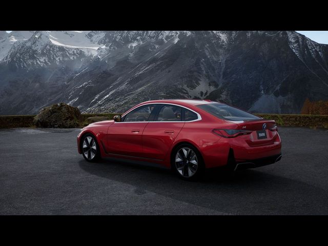 2025 BMW i4 eDrive40