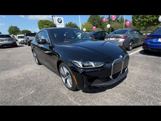 2025 BMW i4 eDrive40