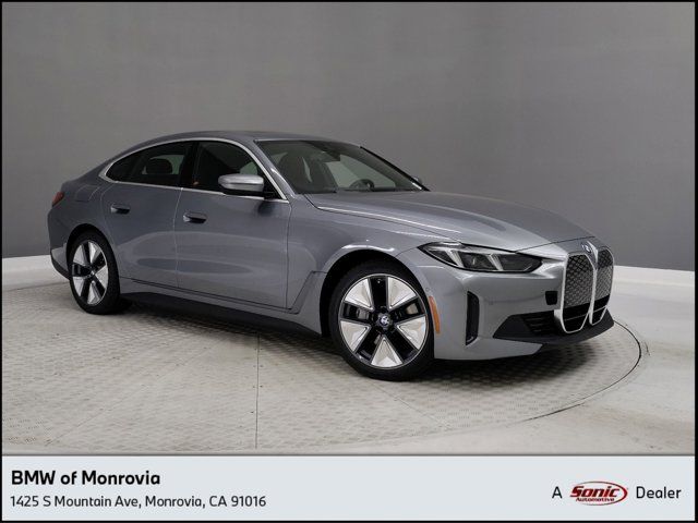 2025 BMW i4 eDrive40