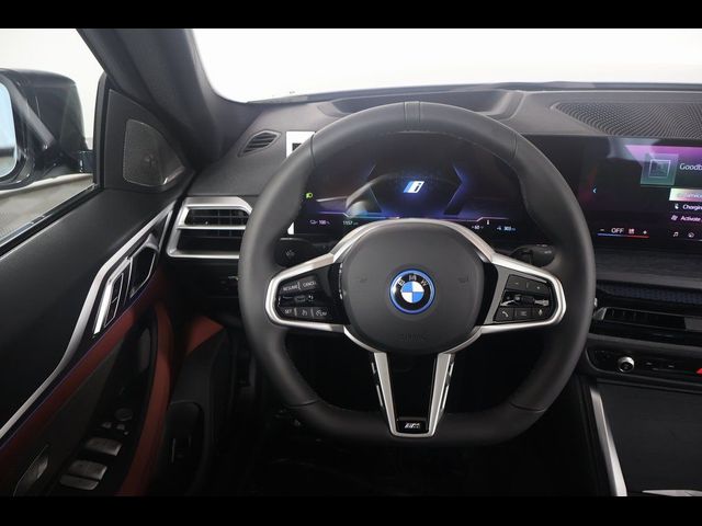 2025 BMW i4 eDrive40