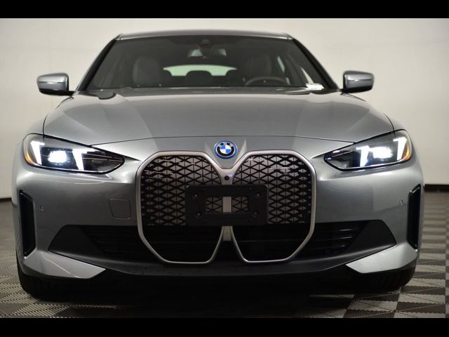2025 BMW i4 eDrive40