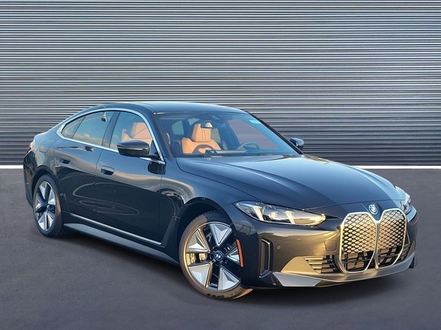 2025 BMW i4 eDrive40