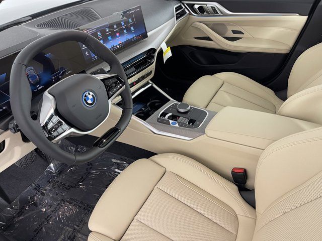 2025 BMW i4 eDrive40