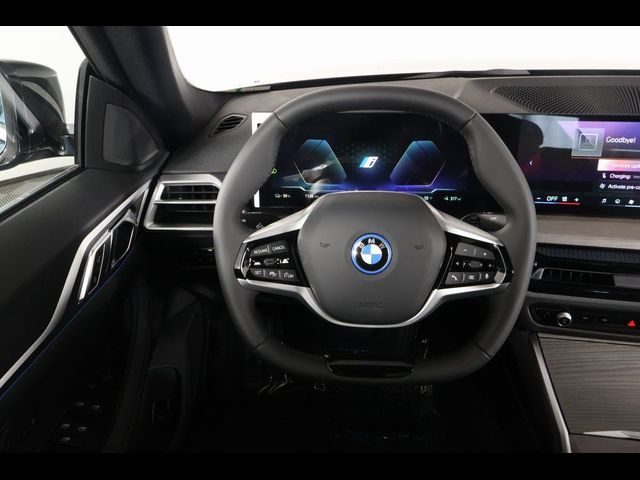 2025 BMW i4 eDrive40