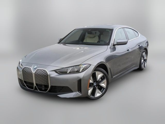 2025 BMW i4 eDrive40
