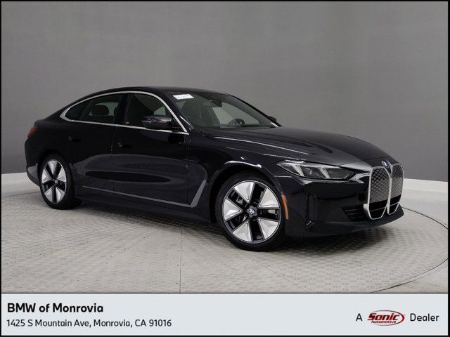 2025 BMW i4 eDrive40