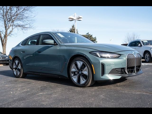 2025 BMW i4 eDrive40