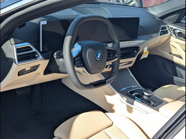 2025 BMW i4 eDrive40