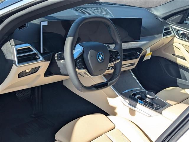 2025 BMW i4 eDrive40