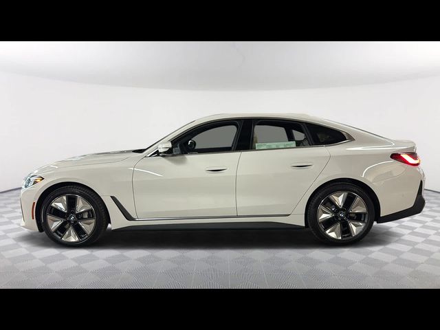 2025 BMW i4 eDrive40