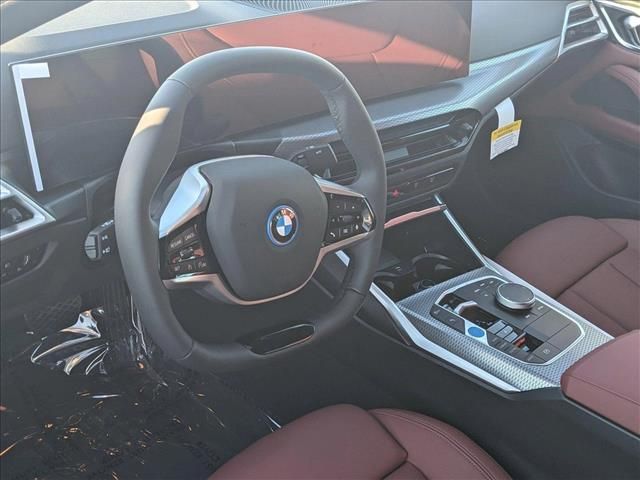 2025 BMW i4 eDrive40