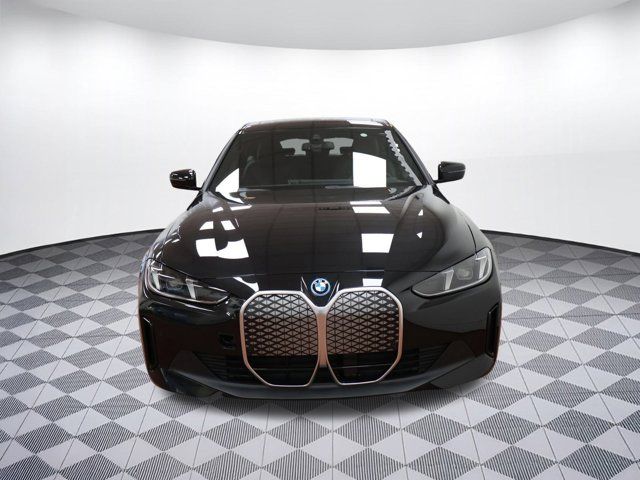 2025 BMW i4 eDrive40