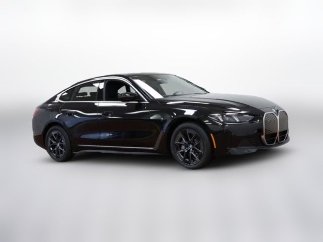 2025 BMW i4 eDrive40