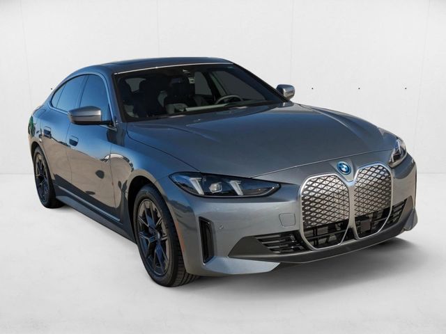 2025 BMW i4 eDrive40