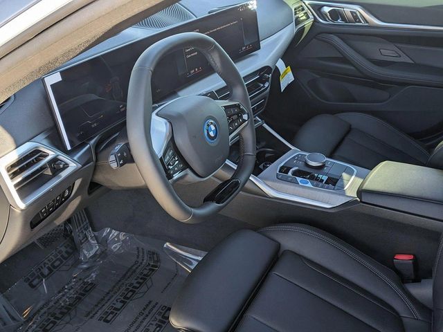 2025 BMW i4 eDrive40