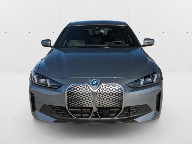 2025 BMW i4 eDrive40