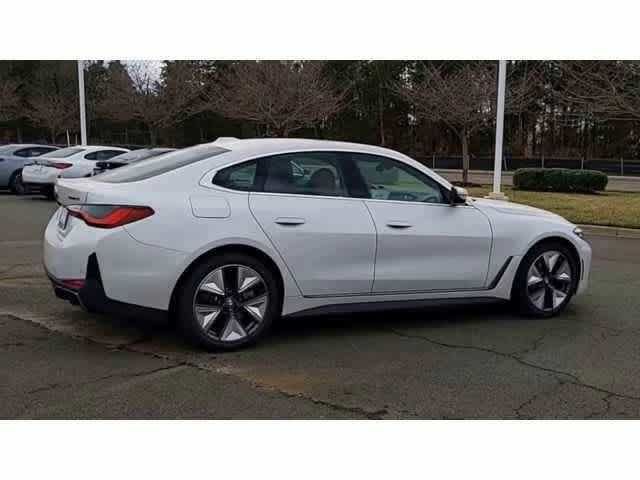 2025 BMW i4 eDrive40
