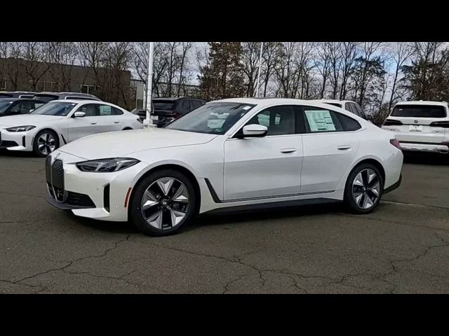 2025 BMW i4 eDrive40