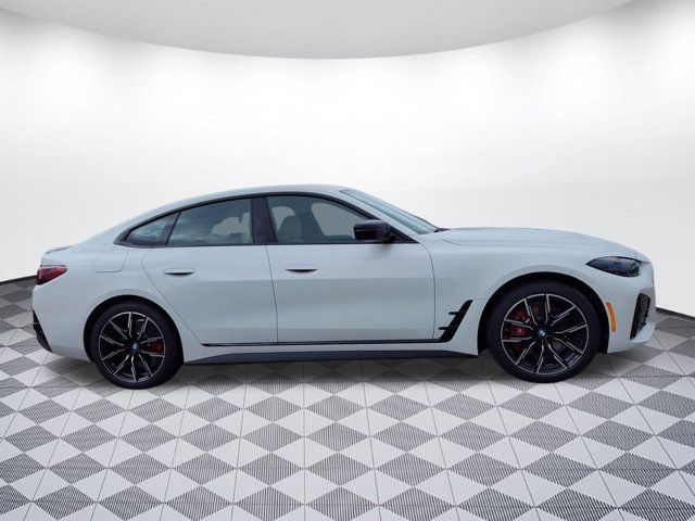 2025 BMW i4 eDrive40