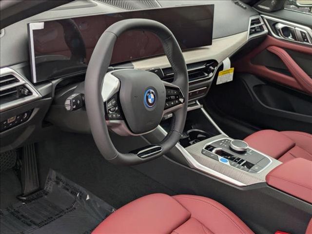 2025 BMW i4 eDrive40