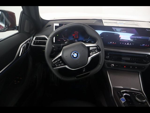 2025 BMW i4 eDrive40