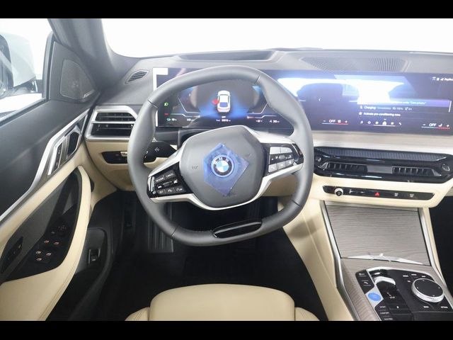 2025 BMW i4 eDrive40