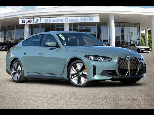 2025 BMW i4 eDrive40